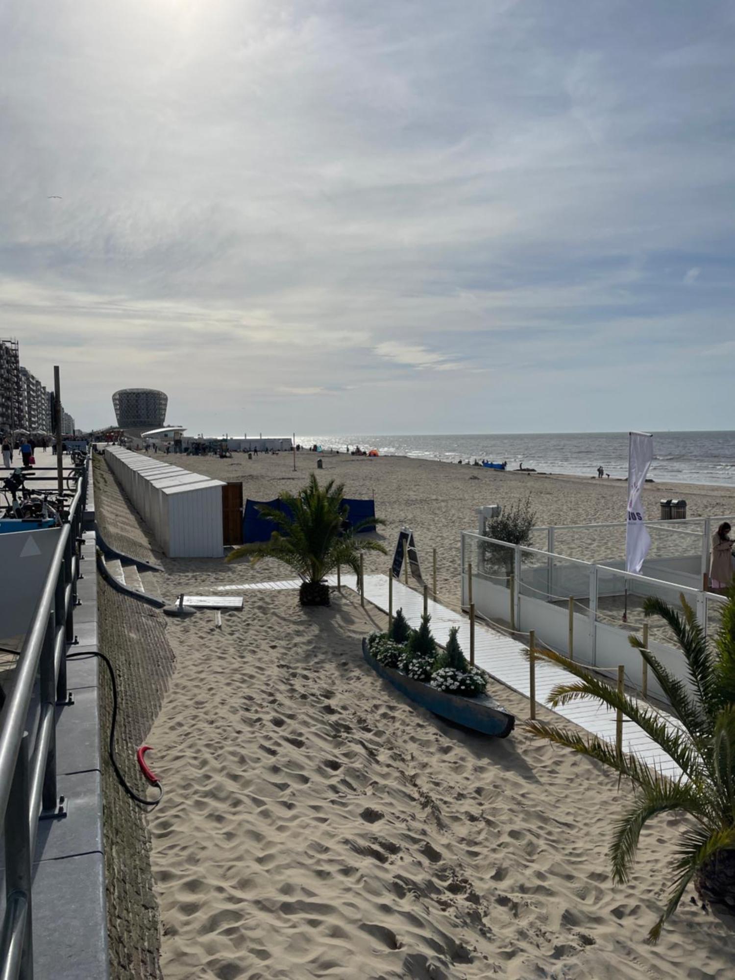 Bofeelie Gezellig 2 Slaapkamer App Aan Zee In Het Bruisende Middelkerke! Apartment Exterior foto